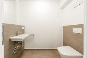 Barrierearme 4 Zimmer-Wohnung mit Traum-Balkon – Die vollständige Adresse der Immobilie erhältst du vom Anbieter., 23552 Innenstadt, Lübeck – Vorschaubild 11