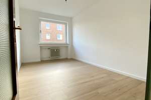 *PROVISIONSFREI* Helle 3-Zimmer Wohnung mit Sonnen-SW-Balkon im 3.OG – Karolingerstraße 1-7, 40223 Bilk, Düsseldorf – Vorschaubild 13