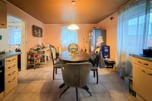 Idyllisches Einfamilienhaus: Ihr ruhiger Rückzugsort mit schönem Grundstück und viel Potenzial! – Die vollständige Adresse der Immobilie erhältst du vom Anbieter., 96349 Steinwiesen – Vorschaubild 6