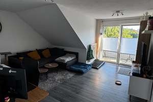 Schöne 2-Zimmer-Wohnung mit Balkon und Einbauküche in Kiel – Rendsburger Landstr. 66, 24113 Hassee, Kiel – Vorschaubild 3
