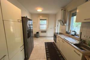 Zweifamilienhaus im Dornröschenschlaf und Grundstück mit Potenzial! Bebauung in 2. Reihe denkbar – Die vollständige Adresse der Immobilie erhältst du vom Anbieter., 76676 Graben-Neudorf – Vorschaubild 3