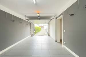 Exklusiv ausgestattete DHH in begehrter Wohnlage – mit Garten, Garage und großzügigem Raumangebot – Die vollständige Adresse der Immobilie erhältst du vom Anbieter., 86720 Nördlingen – Vorschaubild 21