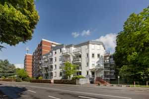 Düsseldorfer-Singles aufgepasst - Modernes Wohnen mit Einbauküche in Benrath! – Südallee 62, 40593 Düsseldorf – Vorschaubild 13