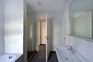 Gemütliche 2-Zimmer Altbau-Wohnung in Vaihingen – Die vollständige Adresse der Immobilie erhältst du vom Anbieter., 70563 Vaihingen-Mitte, Stuttgart – Vorschaubild 5