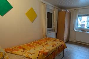 Wohnhaus mit Bauland - angenehme Wohnlage – Die vollständige Adresse der Immobilie erhältst du vom Anbieter., 70378 Mühlhausen (Ortsteil), Stuttgart – Vorschaubild 10