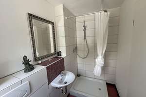 Attraktives Wohnhaus mit Einliegerwohnung – Die vollständige Adresse der Immobilie erhältst du vom Anbieter., 72178 Waldachtal – Vorschaubild 28