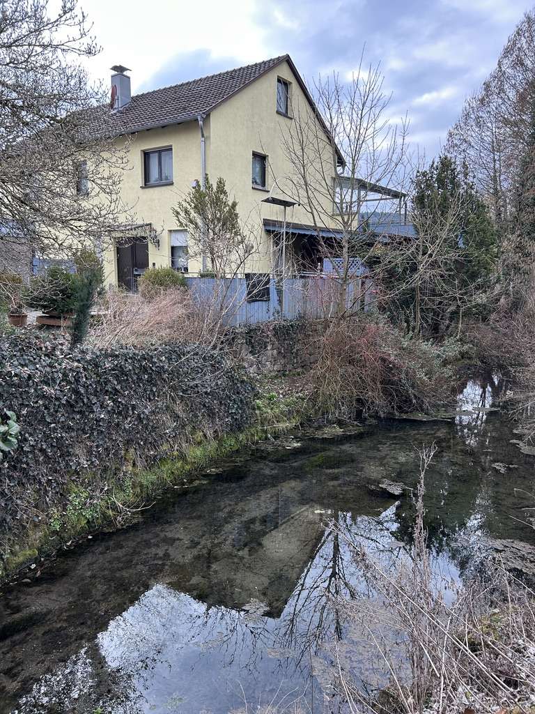 Immobilie in Münnerstadt - Großzügiges Zweifamilienhaus in ruhiger Wohnlage von Münnerstadt - Bild 3