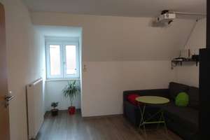 Stilvolle 2-Zimmer-DG-Wohnung mit EBK in Augsburg – Jakoberstraße 1, 86152 Jakobervorstadt-Nord, Augsburg – Vorschaubild 14