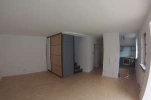 Zentrales Haus in Ingolstadt: 3,5 Zimmer auf 100 m² Wohnfläche – Die vollständige Adresse der Immobilie erhältst du vom Anbieter., 85049 Mitte, Ingolstadt – Vorschaubild 2