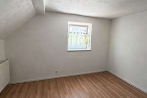 Freistehendes Einfamilienhaus mit Garten & Garage in gefragter Lage bei Ingolstadt – Karlstraße 5, 85139 Wettstetten – Vorschaubild 5