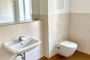 Großzügige 2-Zimmer-Wohnung mit riesigem Balkon + Einbauküche – Die vollständige Adresse der Immobilie erhältst du vom Anbieter., 1277 Seidnitz/Dobritz, Dresden – Vorschaubild 11