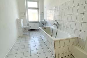 Frisch renoviert – Gemütliche 3-Raum-Wohnung in Aue – Mittelstraße 19, 8280 Aue – Vorschaubild 5
