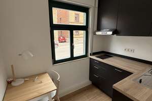 Erstbezug nach Sanierung mit EBK: Geschmackvolle 1,5-Zimmer-Hochparterre-Wohnung in Stuttgart – Rotenbergstraße 38, 70190 Ostheim, Stuttgart – Vorschaubild 1