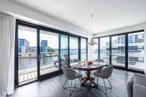 WAVE waterside living: Sub-Penthouse mit Panoramablick