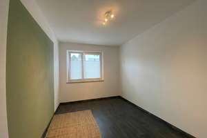 Modernisierte Wohnung 
mit Terrasse und Garten sowie KFZ- Stellplatz ... – 90765 Stadeln, Herboldshof, Mannhof, Fürth – Vorschaubild 5