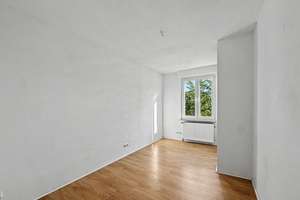 Wunderschöne 4-Zimmer-Altbauwohnung zum direkten Einzug in Frankfurt-Fechenheim – 60386 Fechenheim, Frankfurt am Main – Vorschaubild 6