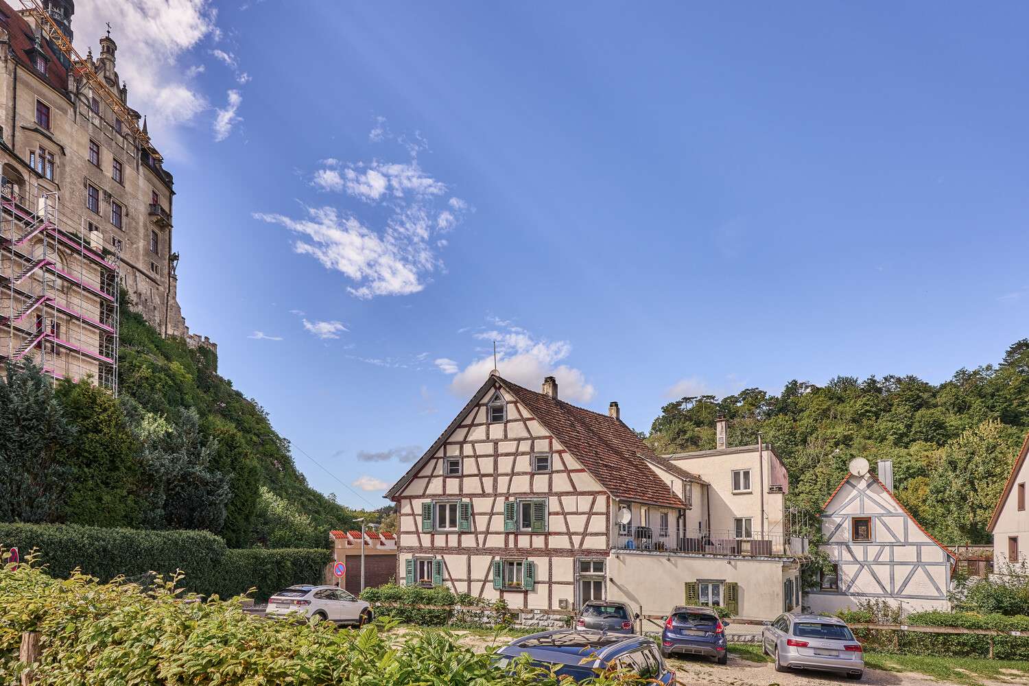 Zentral gelegenes Mehrfamilienhaus mit sechs Wohneinheiten, Sigmaringen Kreis – Bild 2