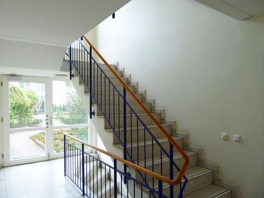 Moderne 3-Zim.-Wohnung mit PKW-Stellplatz und Garten - Bild 29
