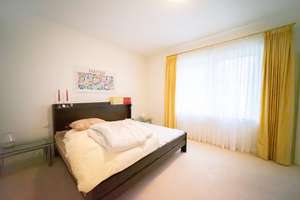 Stilvoller und lichtdurchfluteter  Bungalow in  Berlin-Schlachtensee – Die vollständige Adresse der Immobilie erhältst du vom Anbieter., 14129 Nikolassee, Berlin – Vorschaubild 7