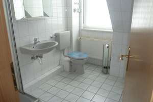 Dachgeschosswohnung mit Loggia – Die vollständige Adresse der Immobilie erhältst du vom Anbieter., 19230 Hagenow – Vorschaubild 5