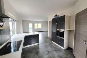 Modernes Einfamilienhaus mit Pool & Fernblick – Verkauf gegen Gebot ab 450.000 € – Die vollständige Adresse der Immobilie erhältst du vom Anbieter., 63667 Nidda – Vorschaubild 5