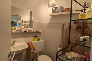Großzügige, helle Etagenwohnung mit Wohnküche in stilvollem Altbau! – Mannheim – Vorschaubild 8