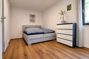 Augsburg-Spickel/Innenstadt: Hochwertig renovierte 3-Zimmer-Wohnung mit 2 Balkonen in Bestlage – Die vollständige Adresse der Immobilie erhältst du vom Anbieter., 86161 Bahnhofs-, Bismarckviertel, Augsburg – Vorschaubild 8