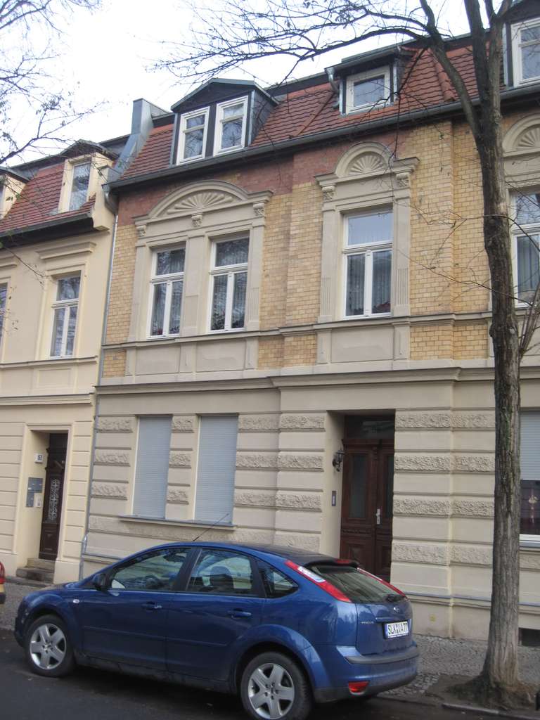 Immobilie in Bernburg - Gepflegtes Wohnhaus in zentrumsnaher Lage - Bild 0