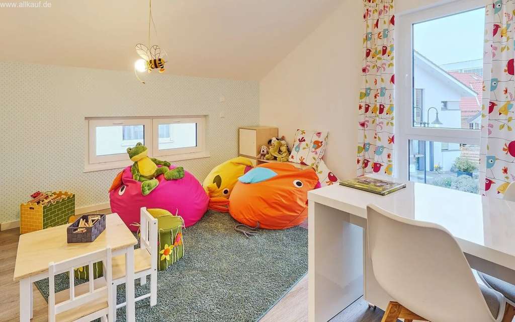 Immobilie in Neumarkt in der Oberpfalz - Generation 10 Haus - Flexibles Wohnen auf zwei Ebenen für Paare und Gemeinschaften - Bild 4