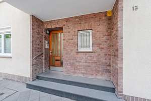 Charmante 2-Zimmer-Wohnung mit Balkon und Stellplatz in Düsseldorf – 40223 Bilk, Düsseldorf – Vorschaubild 2