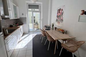 Stilvolle 3-Zimmer-Wohnung mit Balkon