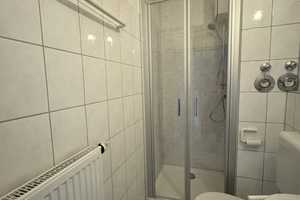 ***Frisch Modernisierte Oase mit Balkon und viel Grün – charmante 3-Raum-Wohnung wartet auf Sie*** – Charlottenstraße 67, 9126 Chemnitz – Vorschaubild 19