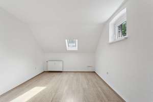 Helle moderne 4ZKB mit EBK im DG sehr zentral in Siegen (Kein Balkon oder Stellplatz) – Die vollständige Adresse der Immobilie erhältst du vom Anbieter., 57074 Siegen, Siegen – Vorschaubild 15