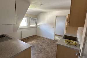 5-Zimmer Dachgeschosswohnung in Stuttgart-Obertürkheim zu vermieten-86qm – Mörgelenstraße 14, 70329 Obertürkheim (Ortsteil), Stuttgart – Vorschaubild 10