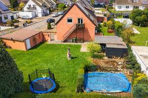 Einfamilienhaus mit Nebenhaus auf 967 m² perfekt für Familien und Generationenwohnen – Die vollständige Adresse der Immobilie erhältst du vom Anbieter., 47259 Mündelheim, Duisburg – Vorschaubild 4