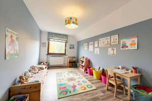FAMILIENTRAUM. Charmantes EFH. mit TOP-Ausstattung u. Option als Zweifamilienhaus. HH-Poppenbüttel. – Die vollständige Adresse der Immobilie erhältst du vom Anbieter., 22399 Poppenbüttel, Hamburg – Vorschaubild 15