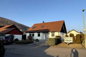 Großzügiges Einfamilienhaus mit Wintergarten, Freisitz, Garagen und 860 m² Grundstück – Wockerlestraße 13, 79618 Lörrach (Kreis) – Vorschaubild 2
