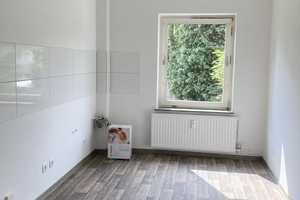 Idyllische 3-Zimmerwohnung mit exzellenter Autobahnanbindung – Flachsweg 3, 38226 Salzgitter – Vorschaubild 1