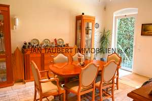 ***GERÄUMIGE FAMILIENVILLA MIT POTENTIAL*** 2 Vollgeschosse mit Keller und Südwestlage – Die vollständige Adresse der Immobilie erhältst du vom Anbieter., 22159 Farmsen-Berne, Hamburg – Vorschaubild 22