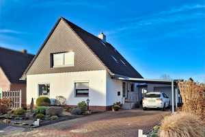 Gepfl. Einfamilienhaus mit Einliegerwohnung - ruhige Lage - Garage u. Carport - großes Grundstück!  – Friesland (Kreis) – Vorschaubild 1