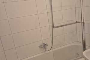 Helle großzügige 2-Zimmer-Wohnung mit Balkon – München – Vorschaubild 5