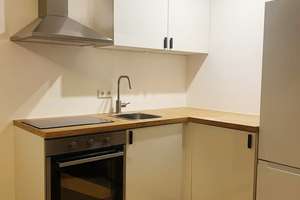 Kernsarnierte möblierte 1-Zimmer-Wohnung mit Balkon – Berg-am-Laim-Straße 89, 81673 Echarding, München – Vorschaubild 5