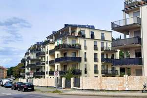 Exklusives Wohnen – Neubau mit Kamin & 3 Balkonen