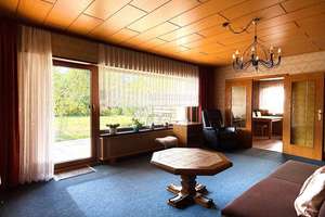 Großzügig wohnen im Grünen – Freistehendes Einfamilienhaus mit weitläufigem Grundstück in Ketsch – Die vollständige Adresse der Immobilie erhältst du vom Anbieter., 68775 Ketsch – Vorschaubild 5