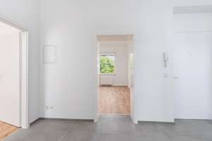 Leben in einer renovierten 3-Zimmer Wohnung mit Balkon