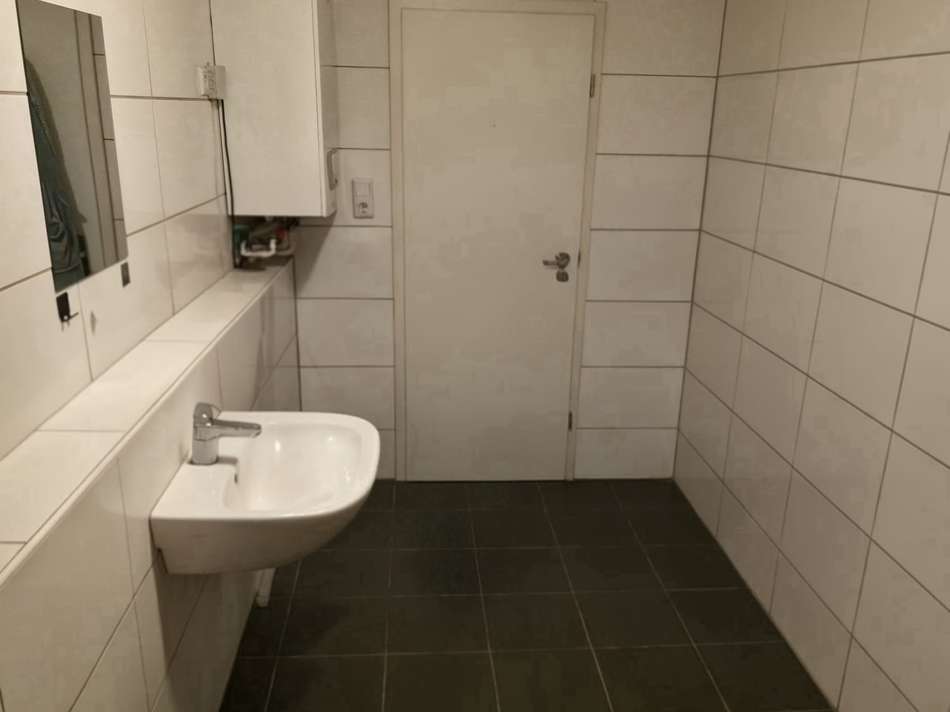 Badezimmer EG