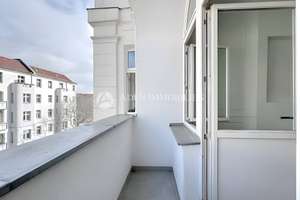Eleganz trifft Moderne – 3-Zimmer-Altbau mit Loggia frisch saniert. – Detmolder Str. 66, 10715 Wilmersdorf, Berlin – Vorschaubild 10
