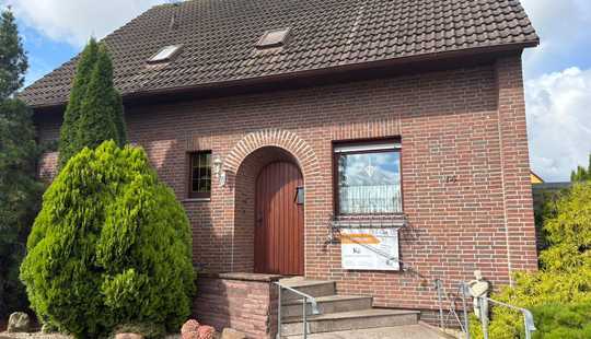 Bild von Freistehendes Einfamilienhaus mit großem Grundstück in ruhiger Lage von Ilsede