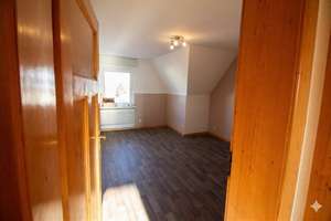 Solide Kapitalanlage mit Entwicklungspotenzial und Zusatzrendite – Die vollständige Adresse der Immobilie erhältst du vom Anbieter., 51107 Rath/Heumar, Köln – Vorschaubild 12