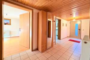 Gepflegtes Einfamilienhaus mit Ferienwohnung, Pool & Photovoltaik – Die vollständige Adresse der Immobilie erhältst du vom Anbieter., 96164 Kemmern – Vorschaubild 19
